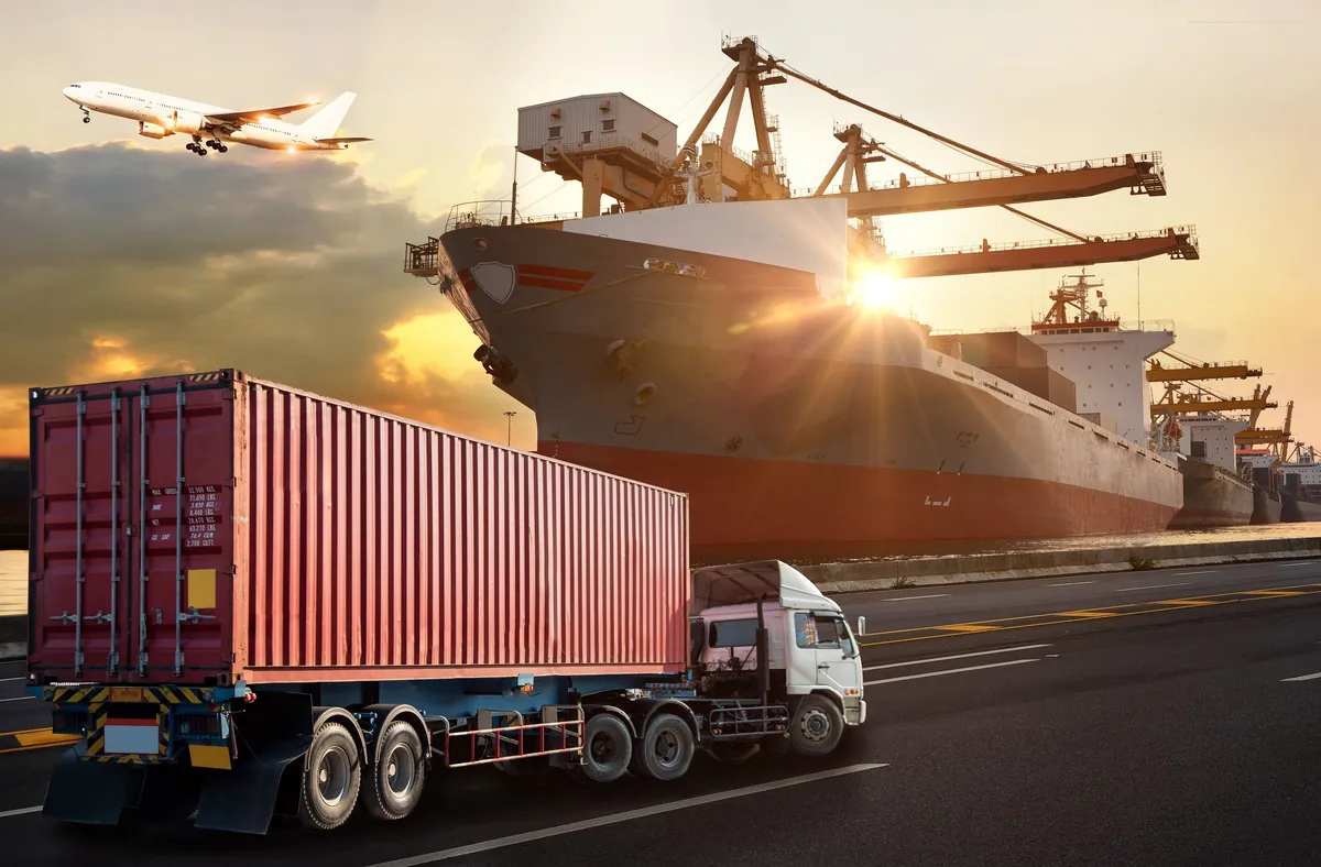 Loading cargo for dispatch